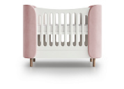 Кроватка KIDI Soft mini cпальное место 60*120 см антивандальная ткань (розовый)  по выгодным ценам с доставкой по Москве и Регионам от производителя. Более 50 видов детских кроваток, диванов, стульчиков, столов, комплектов. Доставка 24/7. Фирменная гарантия на детскую мебель.
